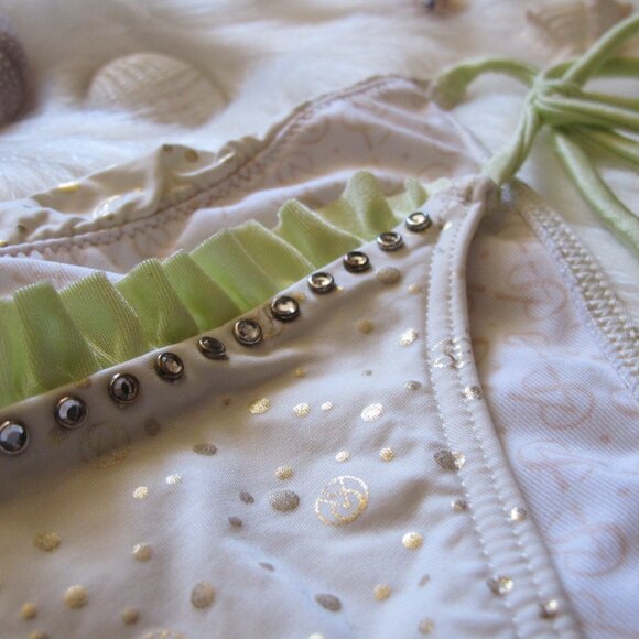 VS | String Bikini Bottom with Rhinestone and Gold - Picture 3 of 10